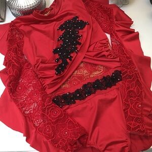 Semi-Custom Red 🥀Lace Dance Costume Leotard Sz S EUC 🏆